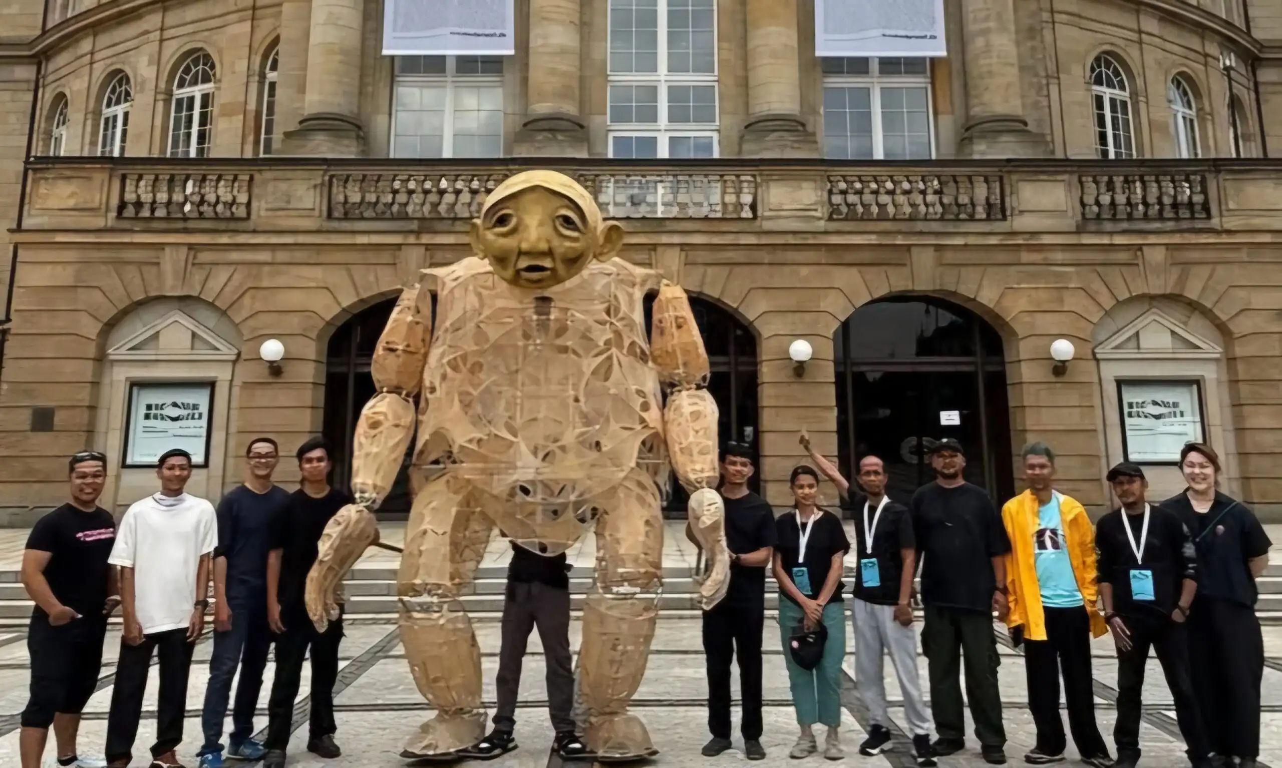 Teater Boneka Asal Yogyakarta Raih Standing Ovation 10 Menit di Jerman