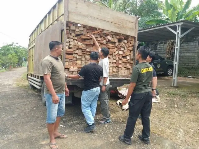 Buronan Kasus Illegal Logging Kalimantan Tengah Latif Alias Bagong Berhasil Ditangkap Tim Gabungan