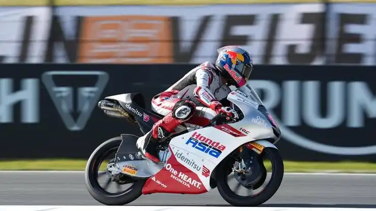 Veda Ega Pratama Terjatuh di Moto3 Belanda 2026, Gagal Finis Saat Bersaing di Barisan Depan