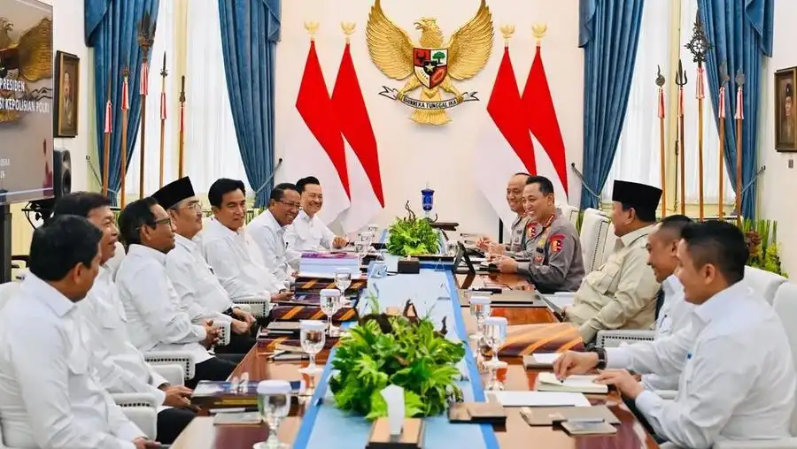 KPRP Serahkan Draft Amandemen UU Kepolisian kepada Prabowo dan akan Segera Dibahas DPR