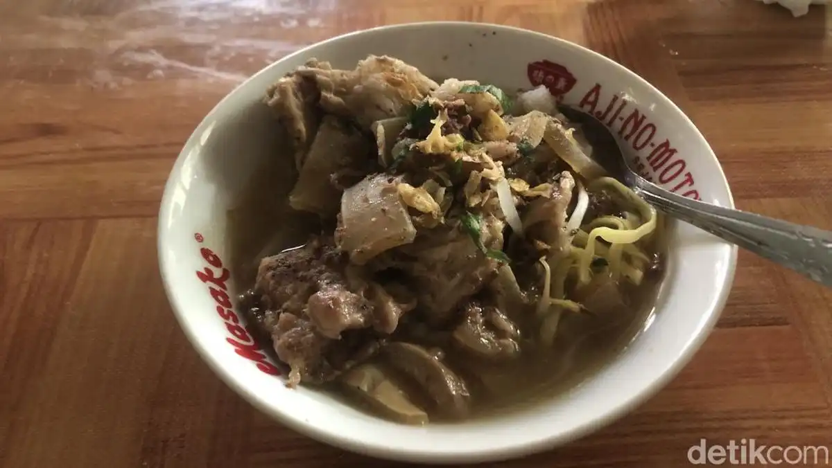 Inilah Alasan Mengapa Mie Kocok Menjadi Identitas Budaya dan Kebanggaan Kota Kembang