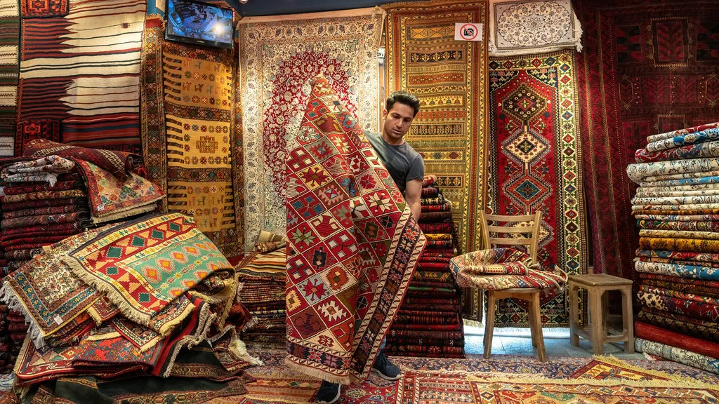 Karpet Persia Jadi Seni Tradisional yang Mengalahkan Laju Inflasi