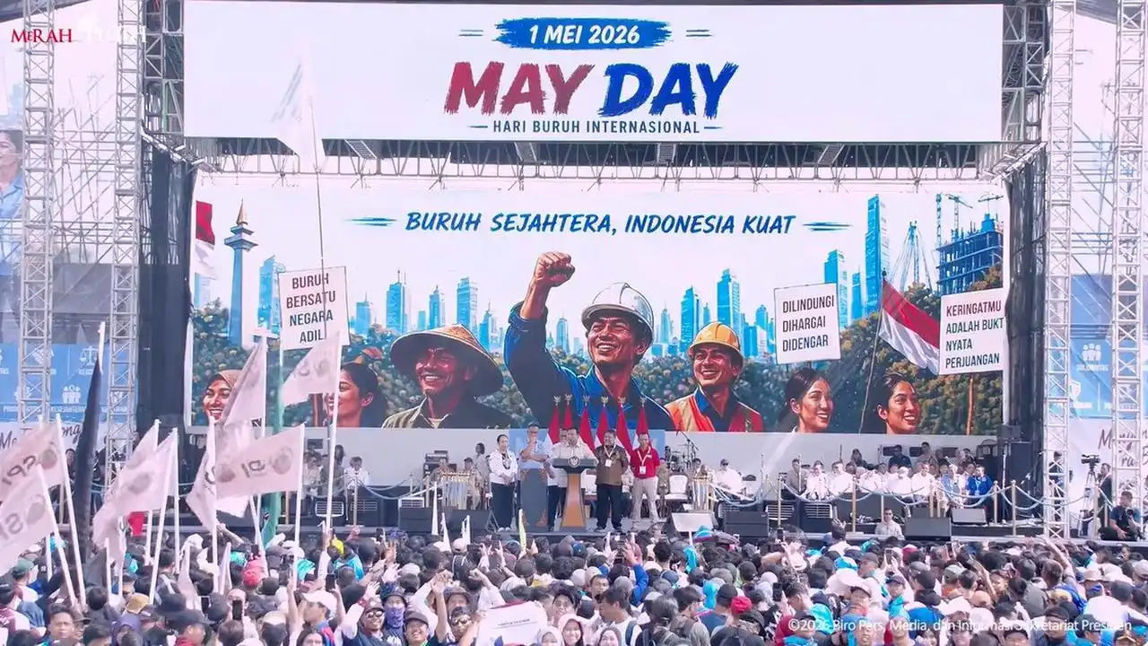 Bukan Sekadar Orasi, Seskab Teddy dan Kapolri Pastikan Suara Buruh Sampai ke Meja Presiden