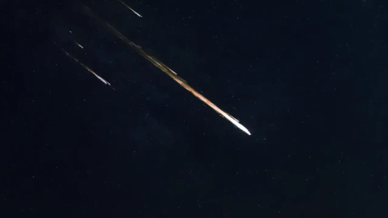 Benda Bercahaya Melintas di Langit Gorontalo, Diduga Meteor Jatuh di Pegunungan