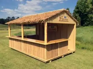 Budaya Kedai Kopi di Medan: Mengapa Kesepakatan Bisnis Besar Justru Sering Terjadi di Meja Kayu Sederhana, Bukan di Kantor?