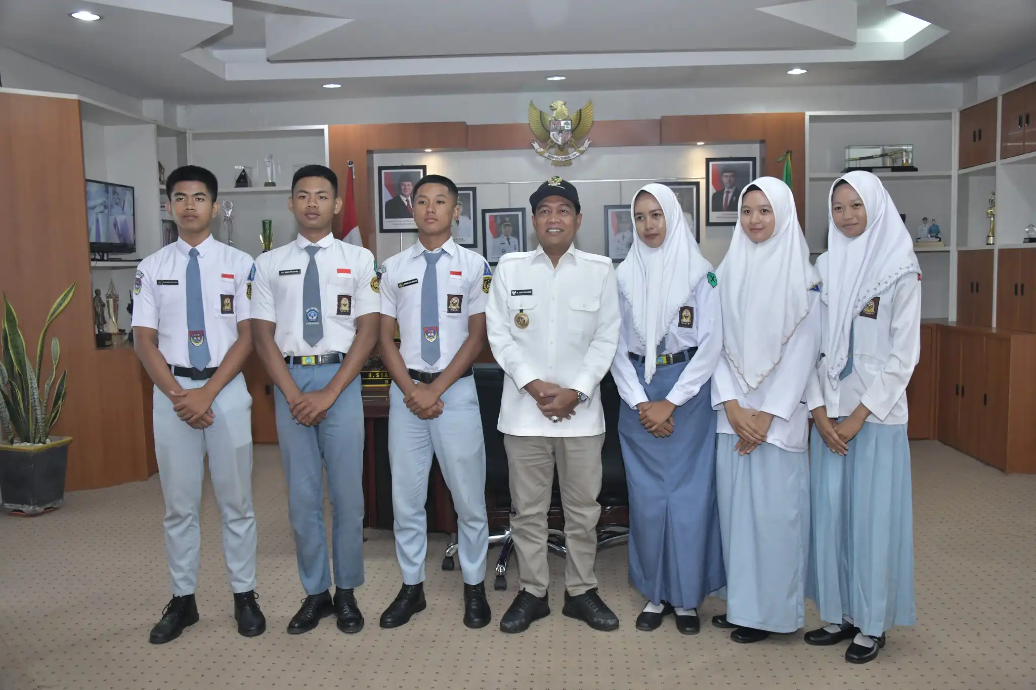 6 Perwakilan HSS Dilepas Untuk Seleksi Paskibra di Tingkat Provinsi, Bupati Tekankan Disiplin dan Tanggung Jawab
