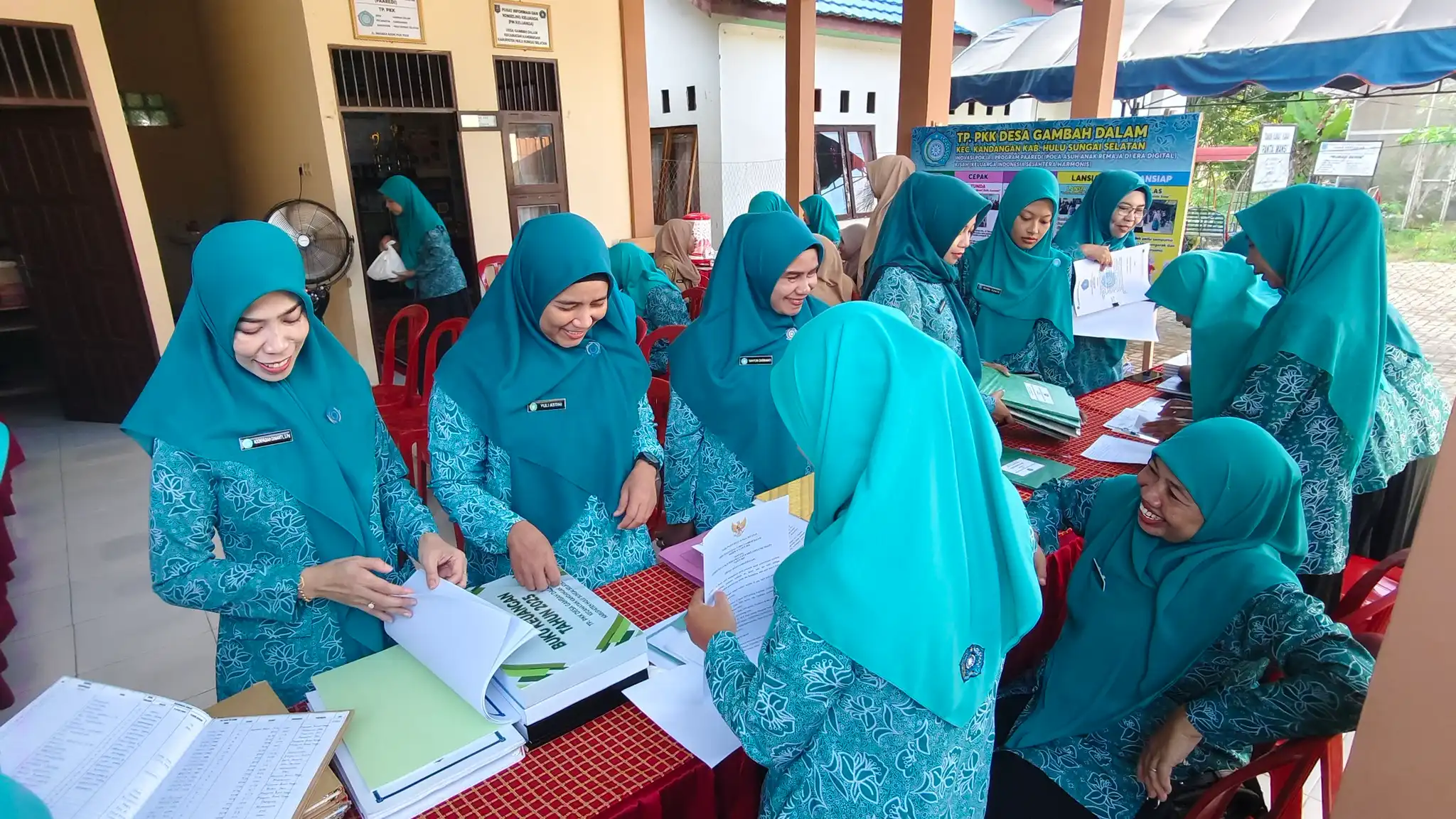 Jelang Penilaian PAAREDI, TP PKK HSS Matangkan Pembinaan di Desa Gambah Dalam