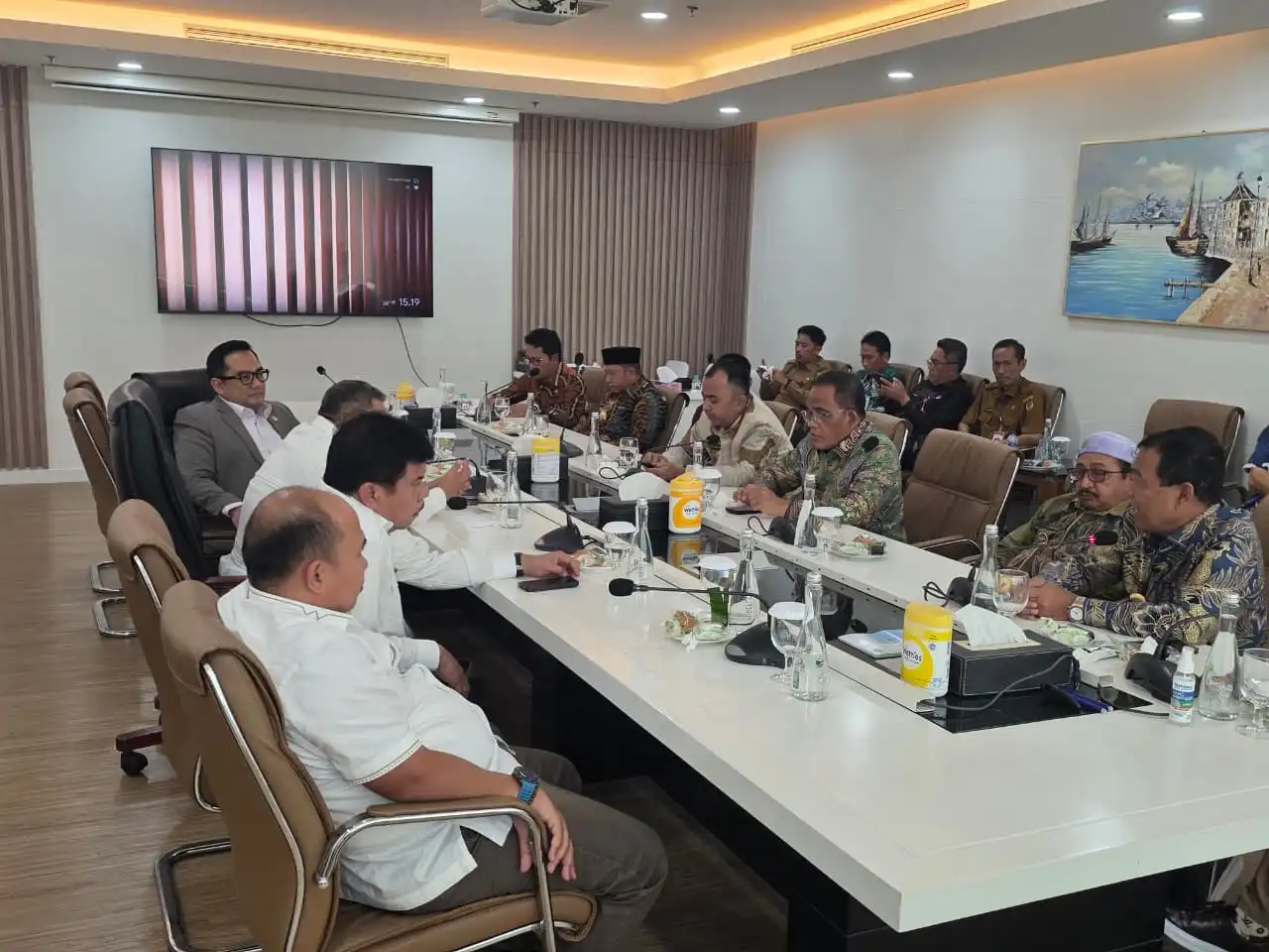 Bupati HSS Temui Anggota BPK RI, Bahas Tata Kelola dan Transparansi Keuangan