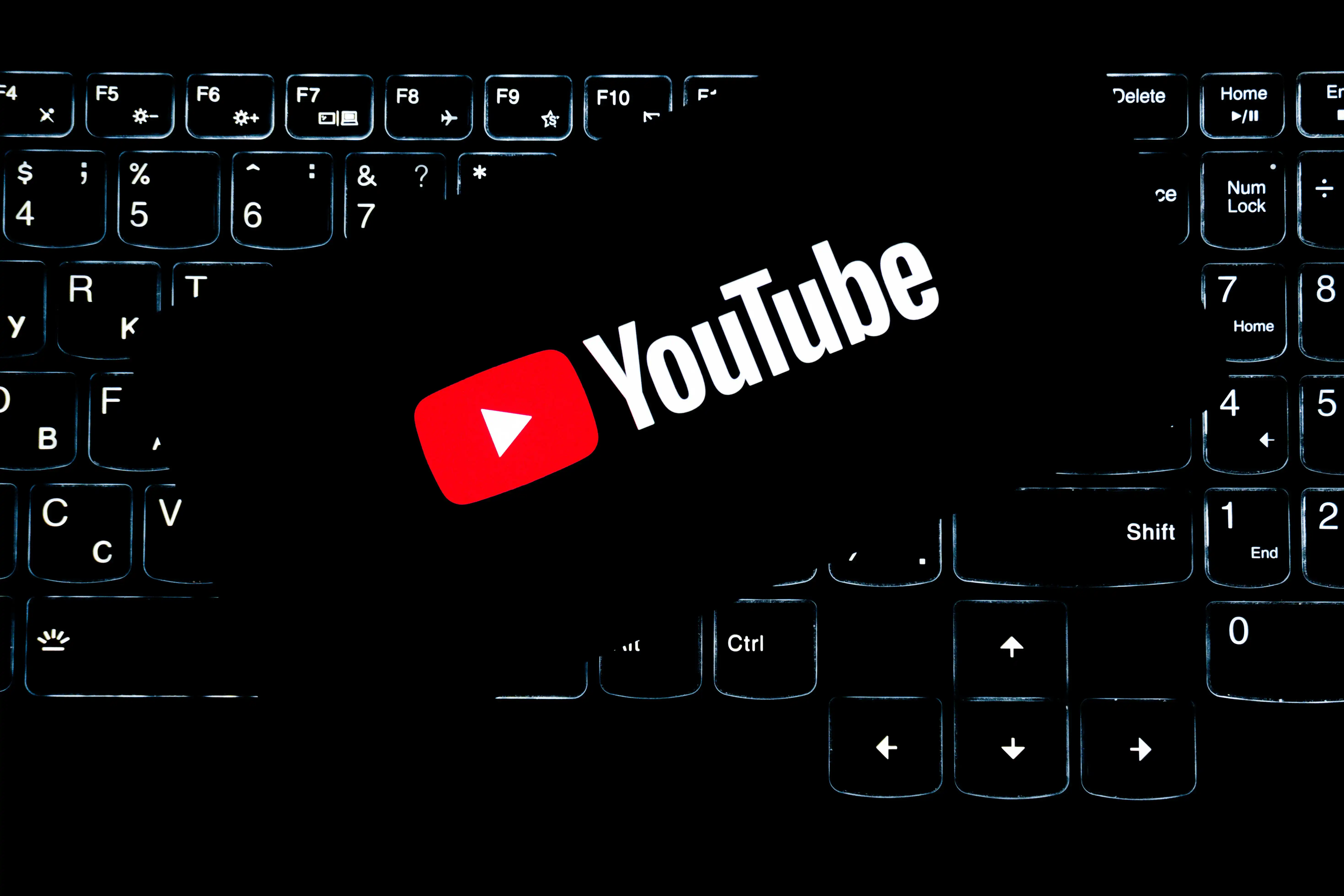Monetisasi YouTube 2026: Semua Cara Menghasilkan Uang Selain AdSense