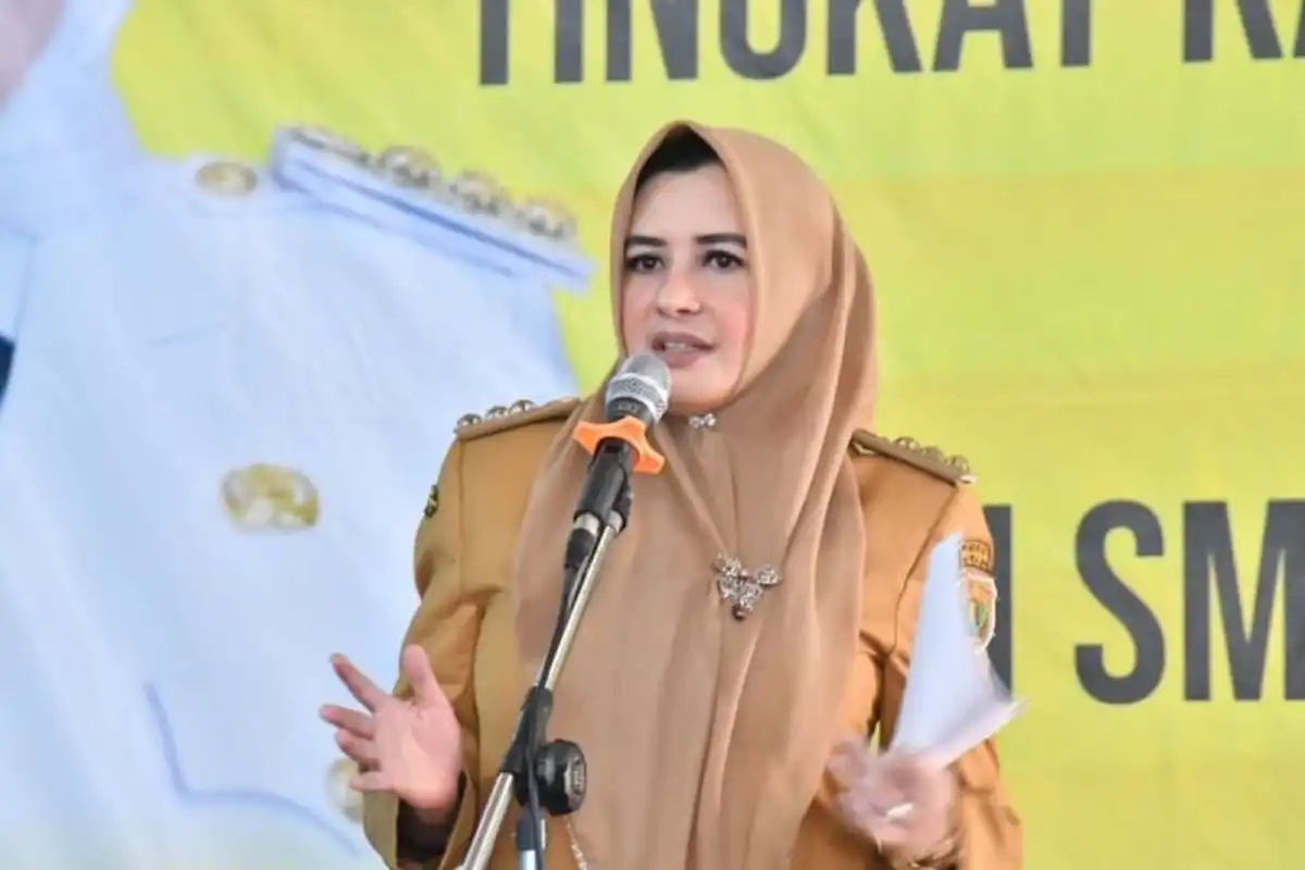 KPK Tangkap Bupati Pekalongan Fadia Arafiq dalam Operasi Tangkap Tangan di Jateng