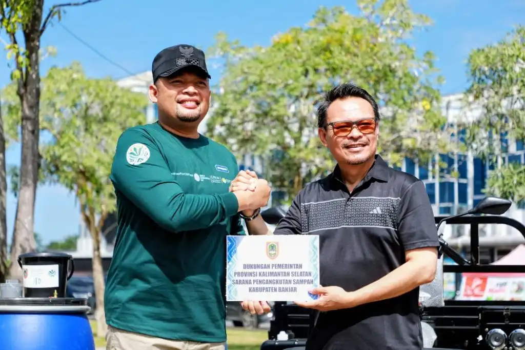 Pemprov Kalsel Gelontorkan Bantuan Pengelolaan Sampah, Dua Daerah Jadi Penerima Perdana