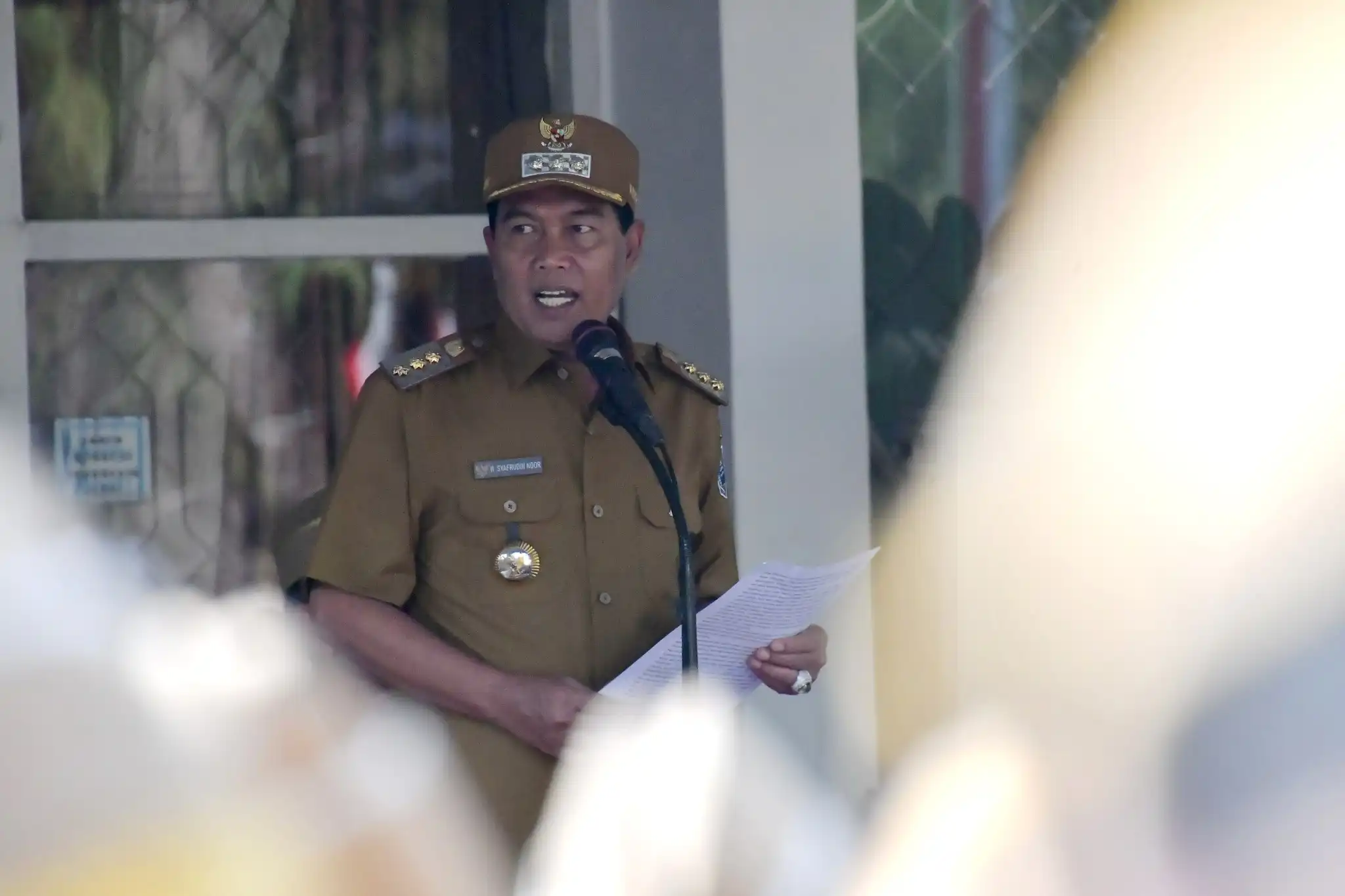 Pimpin Apel Gabungan, Bupati HSS Soroti Disiplin ASN dan Solidaritas Kemanusiaan