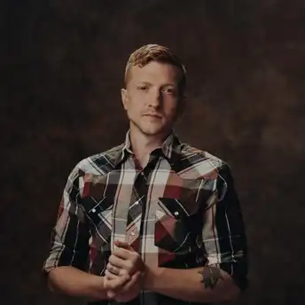 Kenalan dengan Tyler Childers Ikon Musik Country yang Autentik