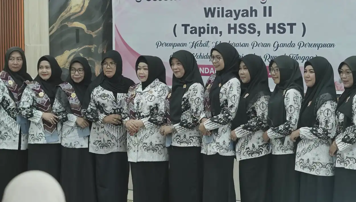 Perempuan PGRI Wilayah II Bahas Keseimbangan Karier dan Rumah Tangga di Kandangan