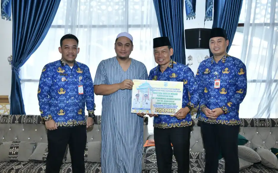 Pemkab HSS Salurkan 2.350 Porsi Konsumsi untuk Haul ke-5 Abah Guru Kapuh