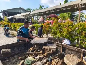 Gotong Royong Massal Digelar, Taman Budaya Kalsel Benahi Lingkungan Kerja dan Fasilitas Publik