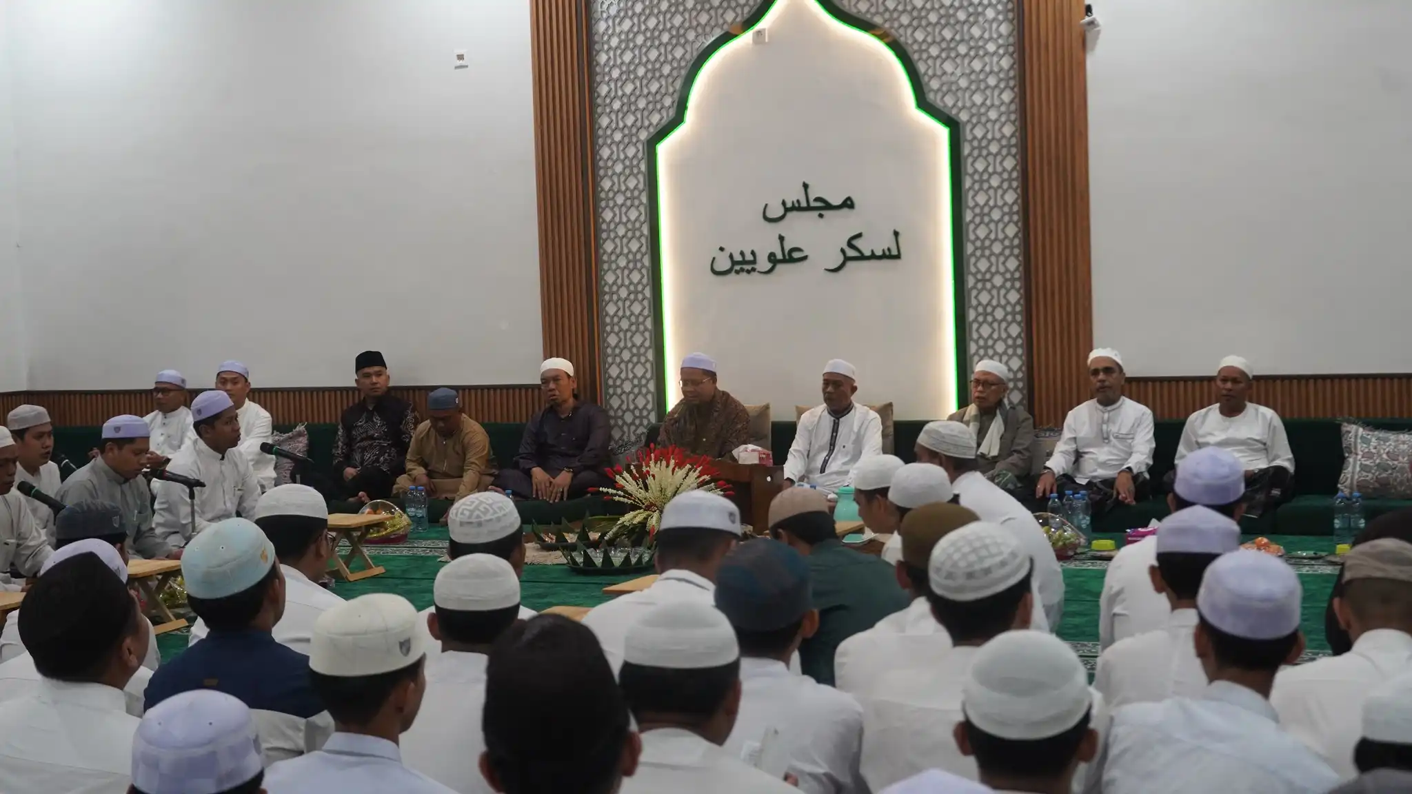 Haul Habib Musthafa Alaydrus di HSS Dipadati Jamaah, Wabup Suriani Turut Hadir