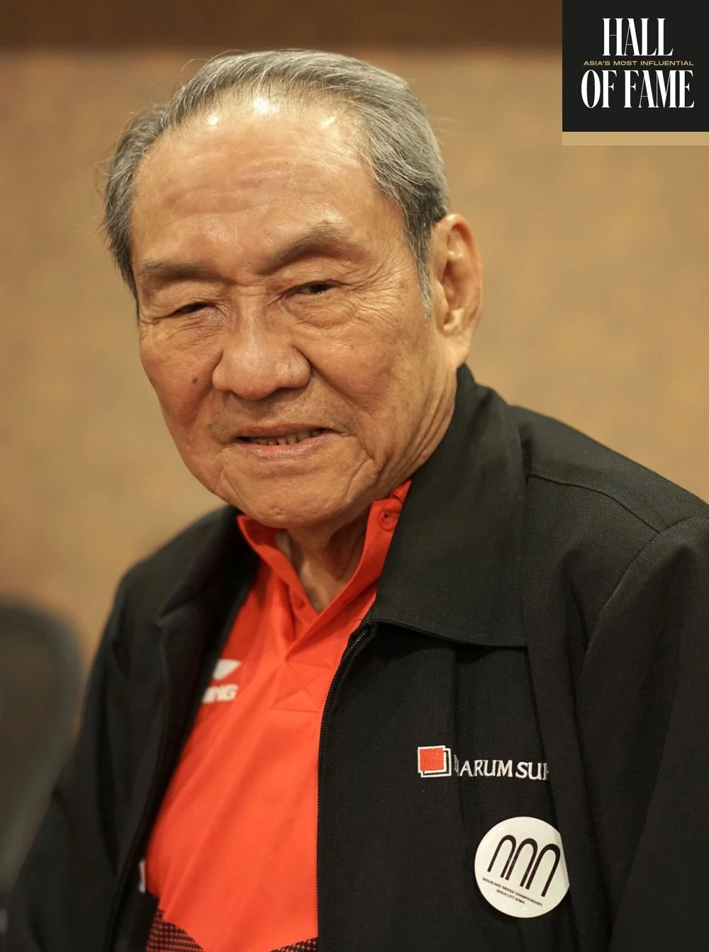 Mengenal Michael Hartono: Triliuner yang Hobi Main Kartu dan Jajan di Pinggir Jalan