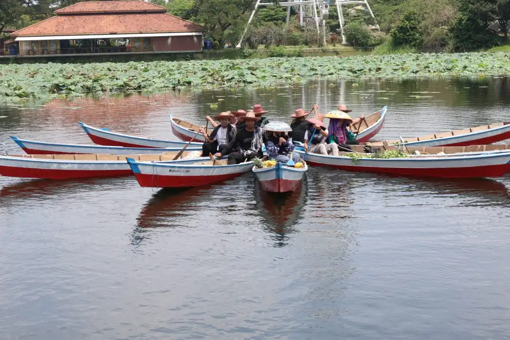 Dermaga Pasar Terapung TMII Jadi Media Edukasi Budaya bagi Pelajar