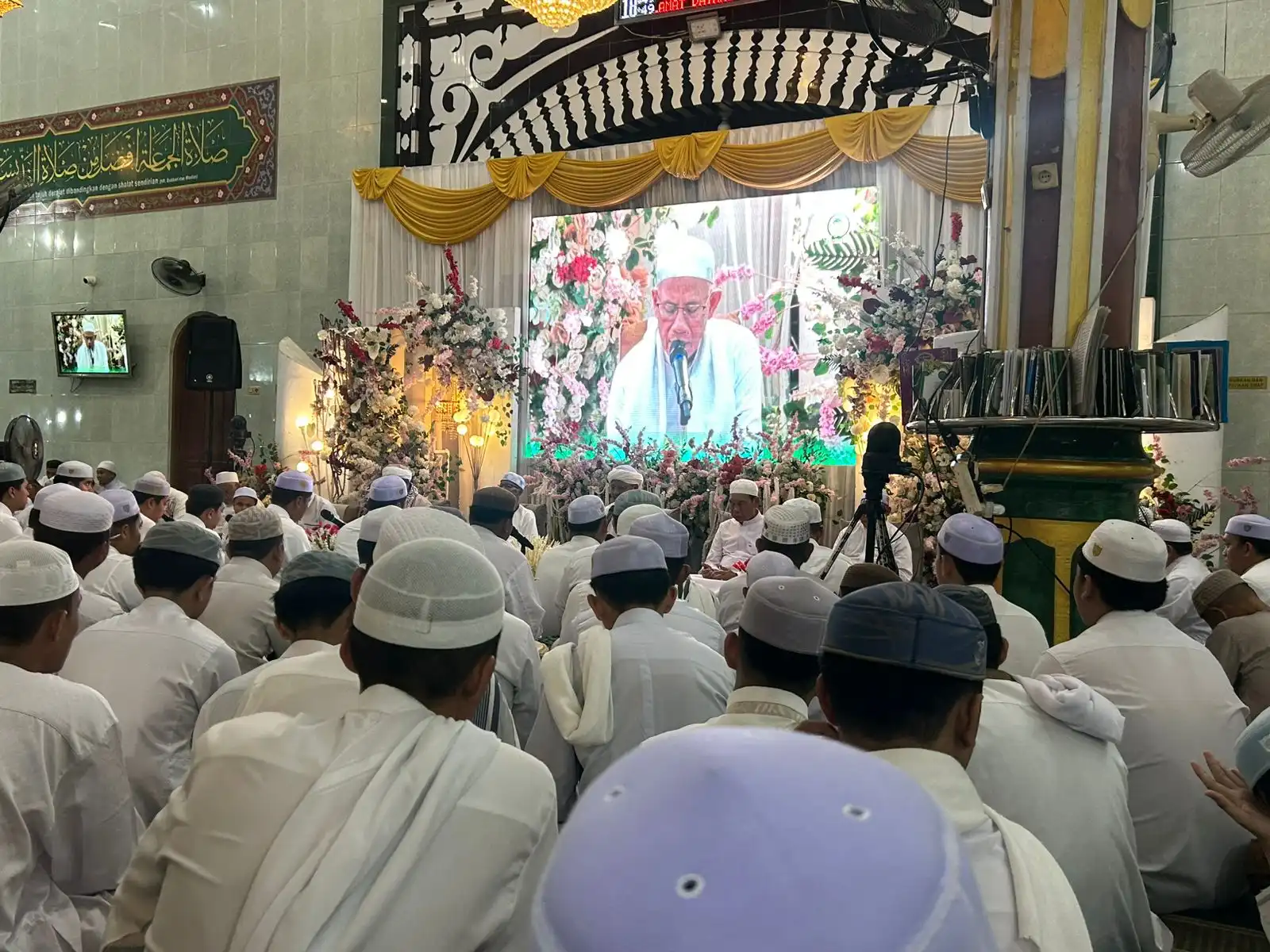 Haul Syekh Samman Al Madani di Kandangan Dihadiri Ratusan Jamaah