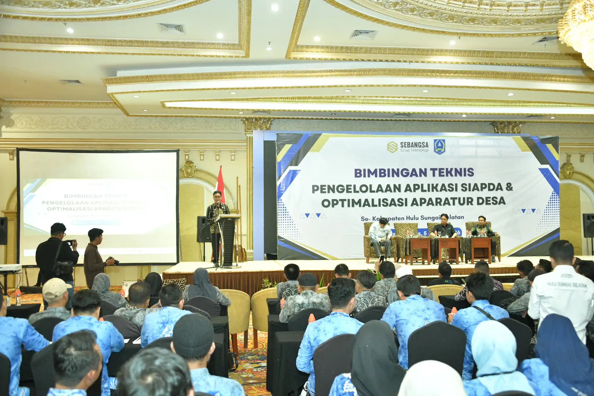 Wabup HSS Tutup Bimtek SIAPDA, Aparatur Desa Diminta Tingkatkan Pelayanan