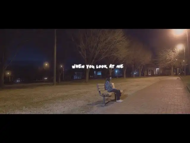 When You Look at Me - Sara Kays dan Rasa Takut Kehilangan Kilau di Mata Orang yang Dicintai