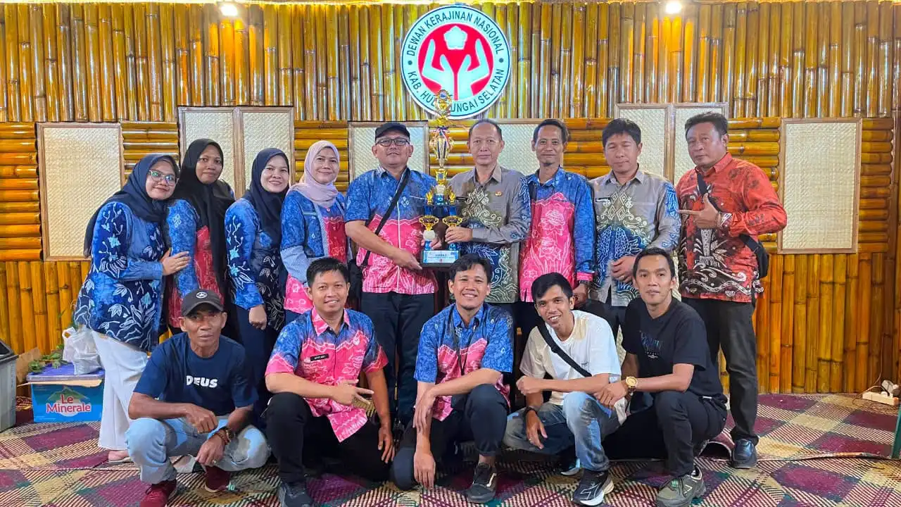 Stand Dekranasda HSS Raih Juara II Kalsel Expo 2026, Produk IKM Lokal Curi Perhatian