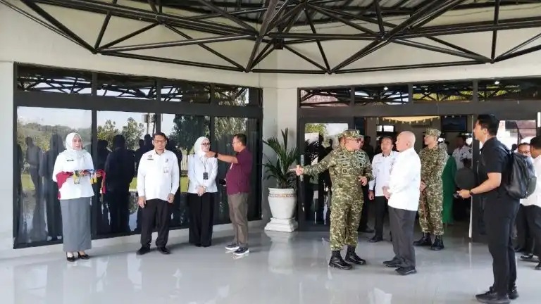 Wamenkop RI Kunjungi Kalsel, Bahas Penguatan Koperasi dan UMKM di Banua