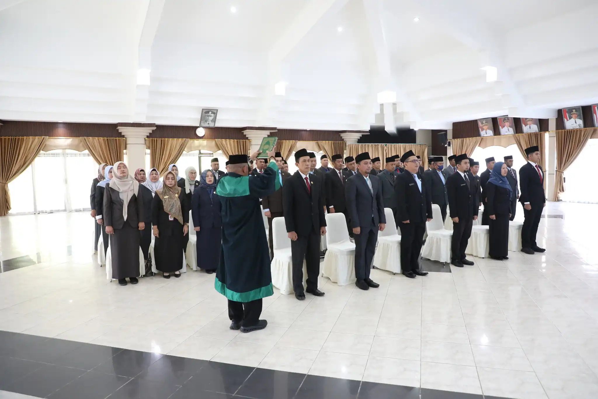 Wabup HSS Lantik Sejumlah Pejabat, Fokus Perkuat Pelayanan Publik
