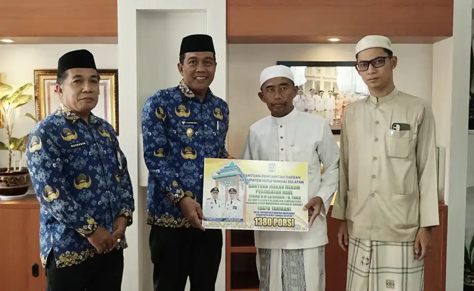 Bupati HSS Salurkan 1.380 Porsi Konsumsi untuk Haul Datu Taniran, Dukung Kelancaran Jamaah