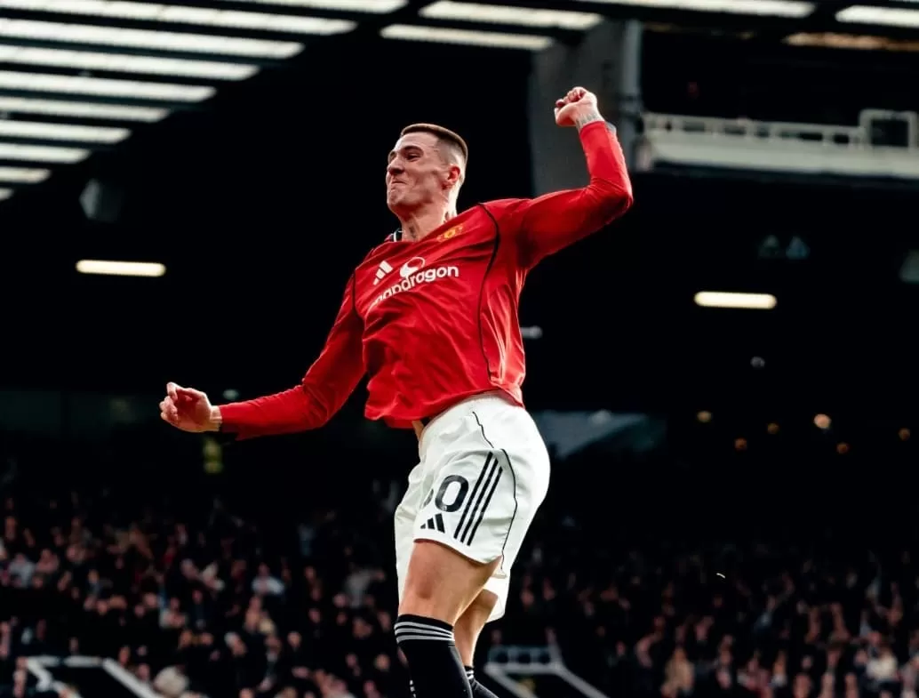 Manchester United Naik ke Peringkat Tiga Usai Tumbangkan Crystal Palace 2-1 di Old Trafford