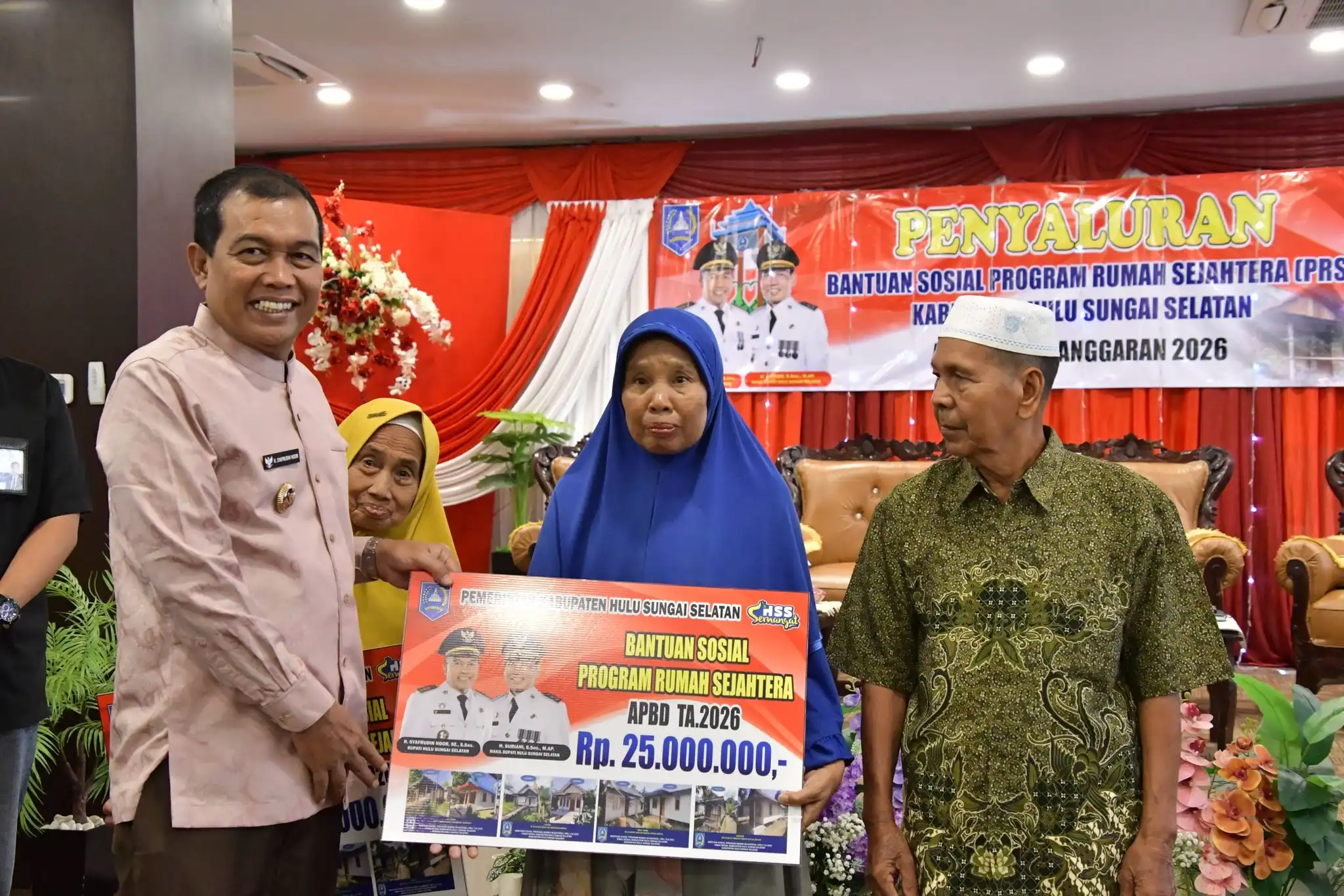 122 Warga HSS Terima Bantuan Rumah Sejahtera 2026, Bupati Ingatkan Bahaya Pinjol