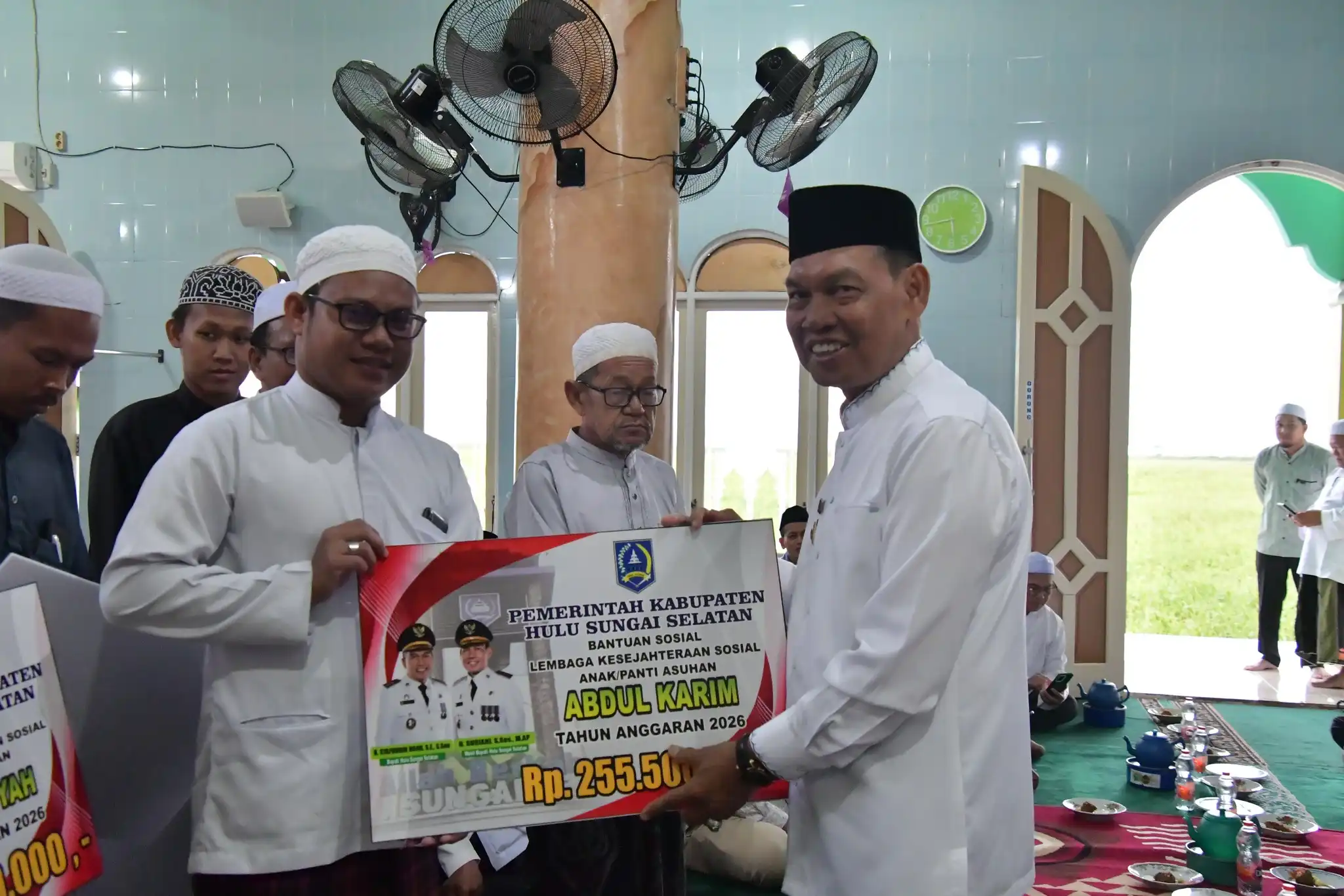 Bantuan Sosial untuk LKSA Disalurkan di Daha Selatan, Safari Ramadan HSS Tekankan Kepedulian