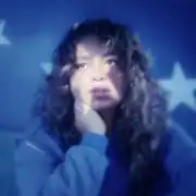 Mengenal Bella Kay: Lebih dari Sekadar Estetika di Balik Layar Ponsel