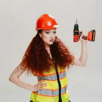 Mengenal Chappell Roan: "Pop Star" Paling Berisik yang Nggak Sengaja Mengubah Wajah Industri Musik