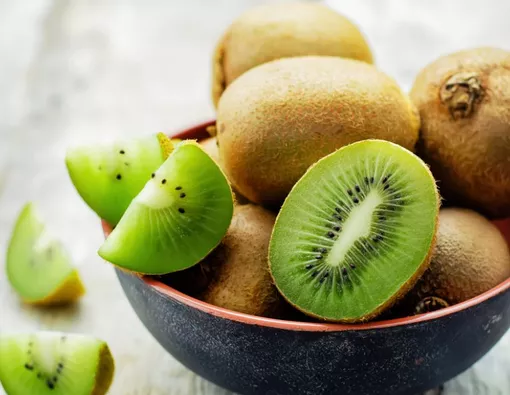 Kiwi: Si Kecil Berbulu yang Jadi Kunci Metabolisme Sat-Set Anti Lemot