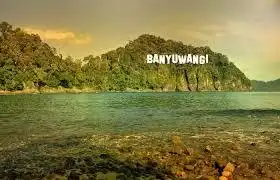 Banyuwangi: Sebuah Cerita Tentang Cinta, Gaslighting Masa Lalu, dan Air yang Wangi