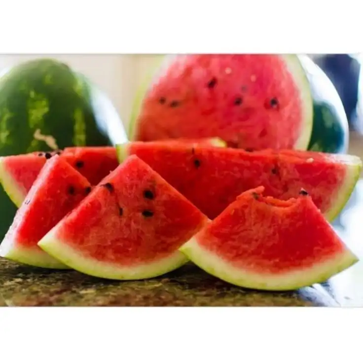 Semangka: Penyelamat Dahaga Saat Matahari Lagi Lucu-lucunya