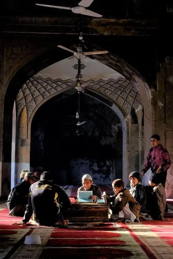 Nggak Perlu Jadi Superhuman, Begini Tips Santuy Menghafal Al-Qur'an Buat Kamu yang Masih Pemula