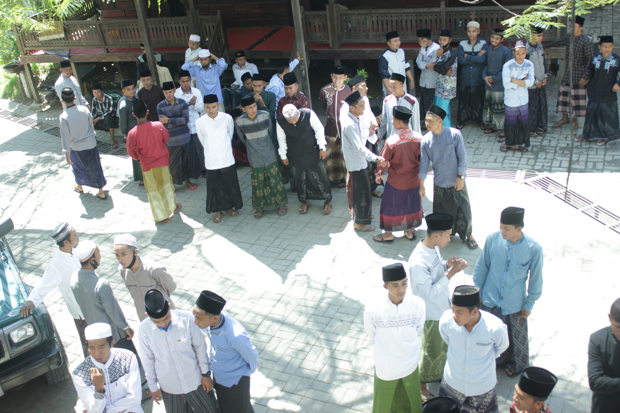 Assirojiyyah Berangkatkan 255 Guru Tugas