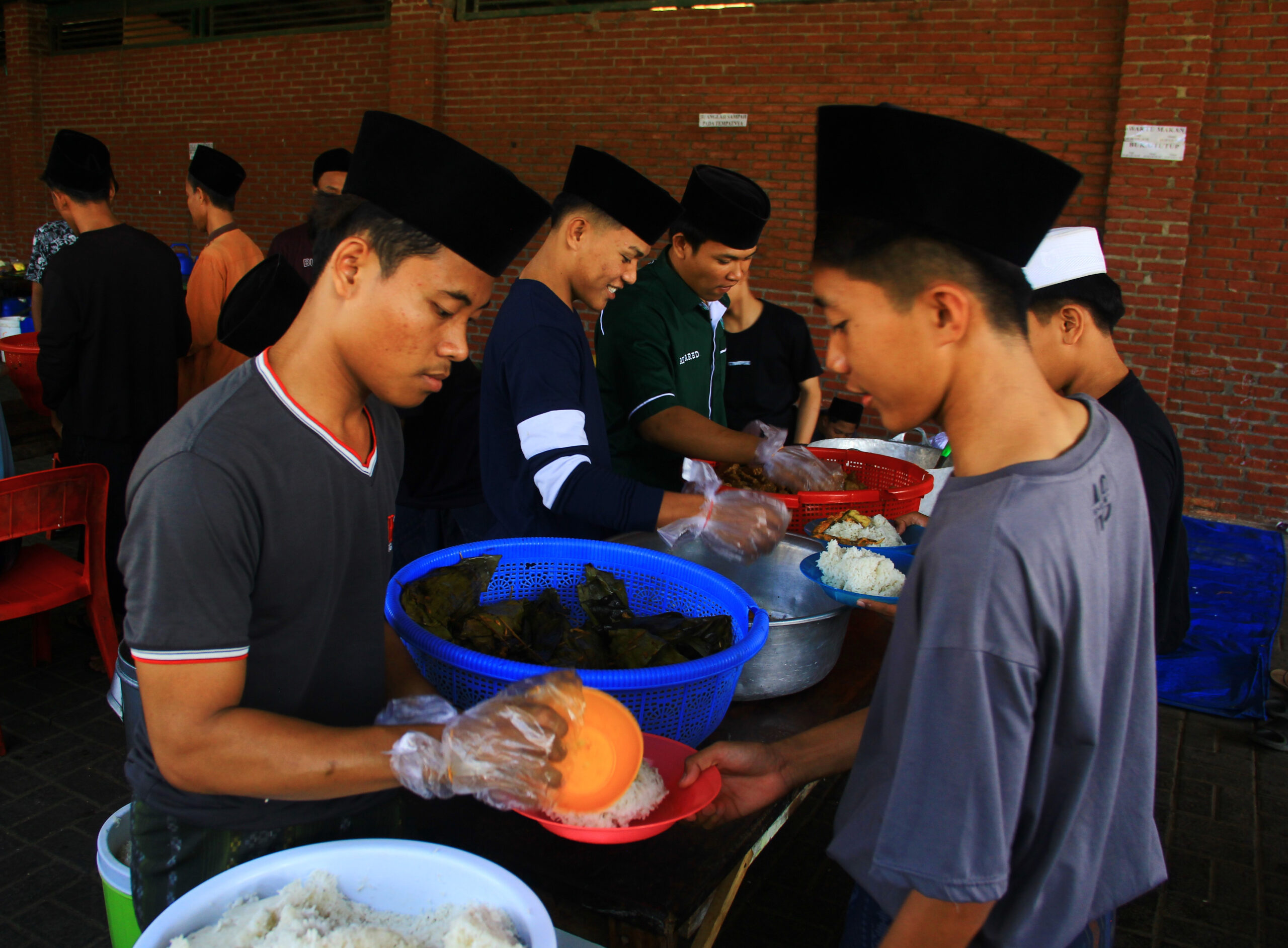 Ini Alasan Kantin Assirojiyyah Terapkan Sistem Baru