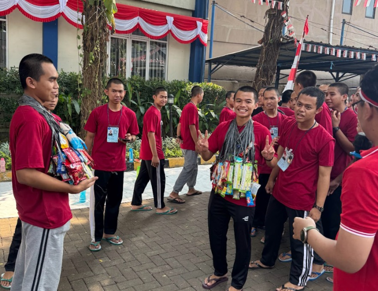 Lomba menyambut HUT ke 81 RI (PT JIAEC/Dokumentasi) Lomba menyambut HUT ke 81 RI (PT JIAEC/Dokumentasi)